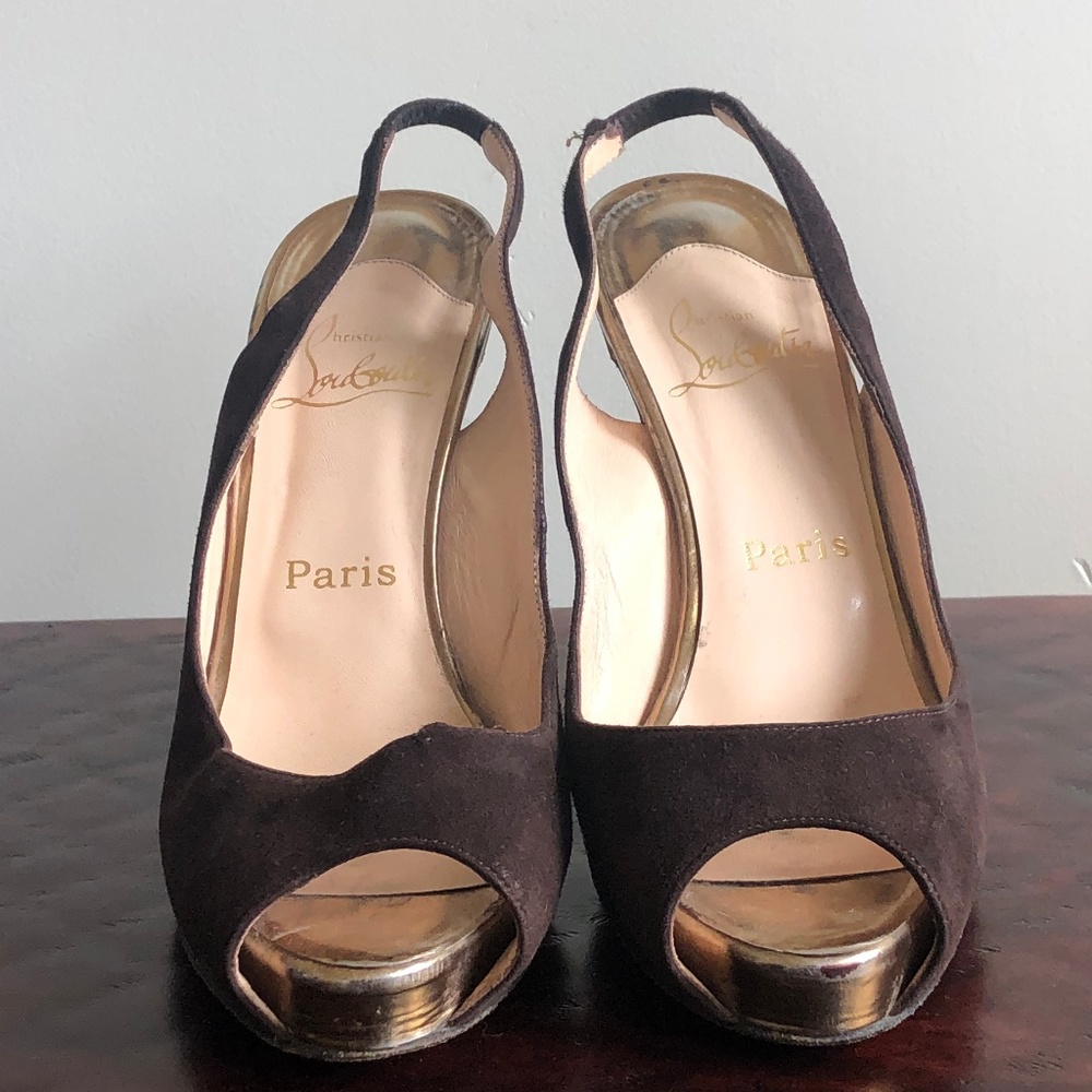 Christian Louboutin Suede Peep-Toe Pump OBO